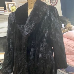 BLACK FULL LENGTH MINK FUR COAT true black, 53 inches and beautiful piece.
